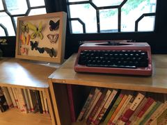 -猫的天空之城概念书店(杭州南宋御街店)