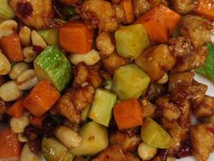 -一口猪海鲜浑锅·东北家常菜