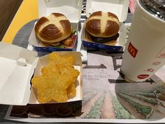 -麦当劳(高铁南站店)