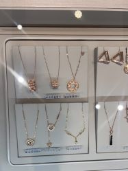 -潮宏基(万象城店)