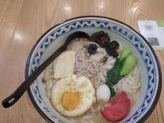 -蒙自源米线大王(信利城市广场店)