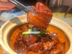 乔街招牌红烧肉-乔街深夜食堂·小龙虾·高压锅生蚝(杭州总店)