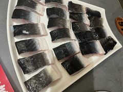 -围炉肉舍丹东海鲜烤肉·烤活鳗(步行街店)