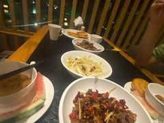 -鱼鲜饭香·招牌汽锅剁椒鱼头王