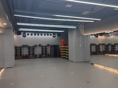 -超鹿运动(五四路恒力城店)