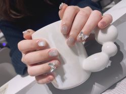 -瞧·享轻奢美甲美睫