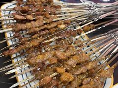 -许哥东北烧烤·铁丳烤串·宫后夹肉(繁花中心店)