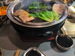 -围炉肉舍丹东海鲜烤肉·烤活鳗(步行街店)
