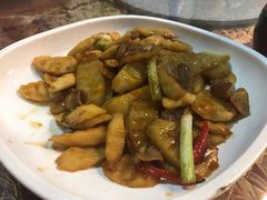 -万重锦·人文川菜馆(骡马市店)