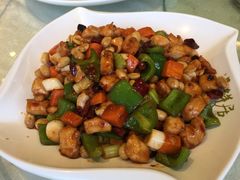 -赶海部落海鲜城(海阳路店)