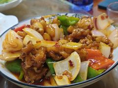 -胡子饮食店