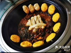 -农家院铁锅炖(西韩路店)