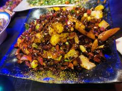 火爆土豆-醉小酒馆·川菜·江湖菜·重庆菜(观音桥旗舰店)