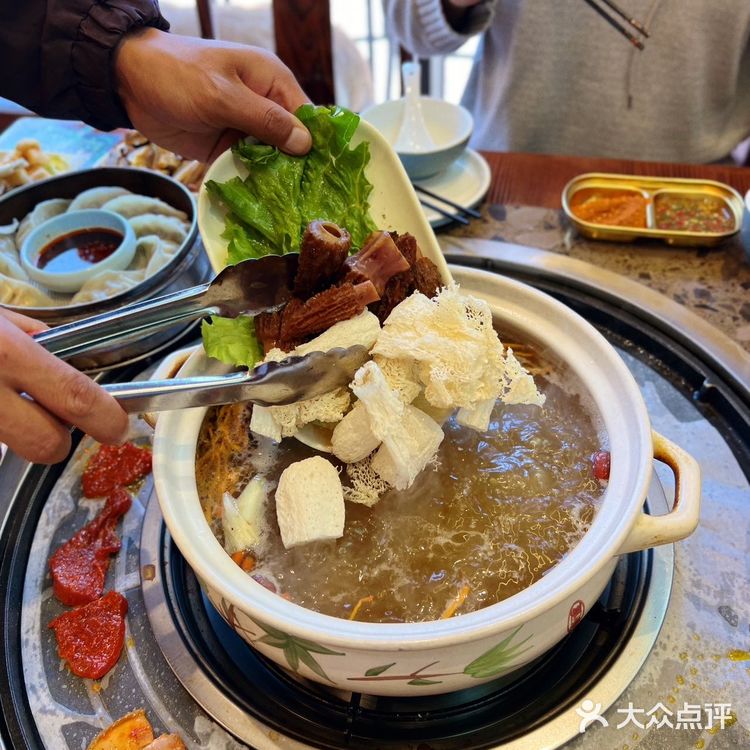 到了大理 那肯定要炫个野生菌火锅🍲 
