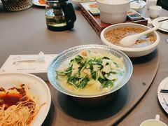 -香山湖家家宴(中山陵店)