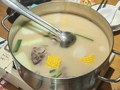 -肥仔文澳门猪骨煲(南京西路店)