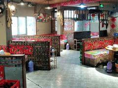 大堂-地主大院铁锅炖(创业街店)