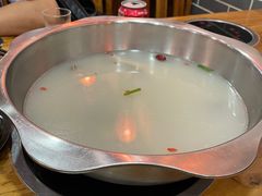 -丽江人家斑鱼火锅(保健路店)