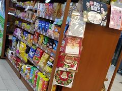 -全家便利店(康健路店)