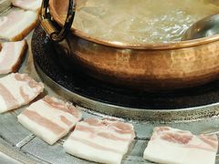 -阿山卓·野生菌火锅·纳西火塘烤肉