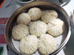 传统猪肉包子-狗不理(贵宾楼店)