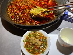 -吃城都·鱼蛙火锅(西玉龙街店)