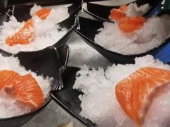 -V-ONE西雅图海鲜自助餐厅(仓山万达广场店)