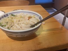 -鑫花溪牛肉米粉(天山店)