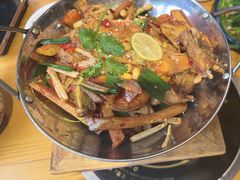-民食香·腊排骨野生菌美食(木府店)
