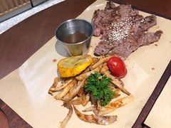 荔枝木熏烤肉眼-CRAZYONES西班牙海鲜饭(上海美罗城店)