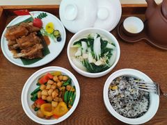 -雪梅月子中心(华侨城店)