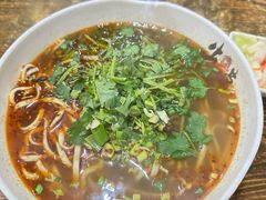 -牛吃草牛肉面牛杂面(桐城路店)