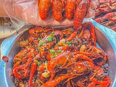 -郑记•不夜城烧烤•龙虾•虾蟹(黄鹤楼店)