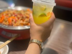 -胖哥俩肉蟹煲(湖滨银泰in77店)