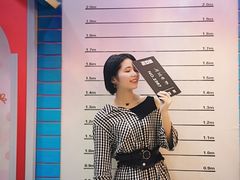 -郑州梵高星空错觉艺术馆(大上海城旗舰店)