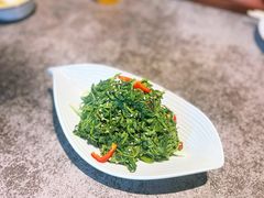 凉拌枸杞苗-华盛园卷子王农家菜水库鱼