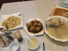 -宾朋海鲜饭庄(兴海路店)