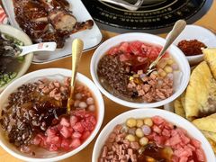 -大众跷脚牛肉馆·非遗传承单位(峨眉山店)