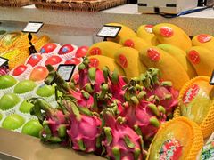 -每日新鲜水果吧(芮欧百货店)