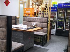 卡座-东北农家院·铁锅炖(莘庄店)