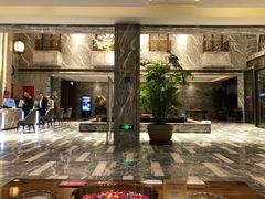 -弘安丽水温泉酒店