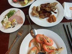 -天伦松鹤大饭店·欣妮咖啡