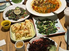 -缘生态云南菜·野生菌庭院餐厅(华侨城店)