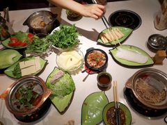 -一叶一世界·素食餐厅(锦华万达店)