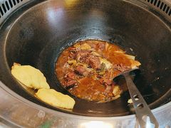 -哈尔滨烧烤·山河村铁锅炖(交大店)