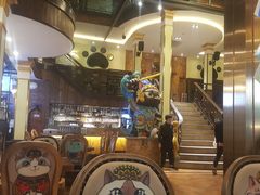 -more than meow吴止猫主题餐厅(承德 中船汇店)