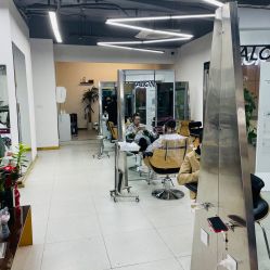-优加东京秀烫染SALON