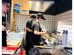 -黑色经典臭豆腐·湖南特产(步行街店)