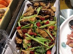 -那家老院子东北菜·饺子·小鸡炖蘑菇(艳华街店)