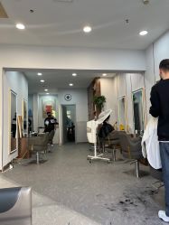 -艺格造型染发烫发